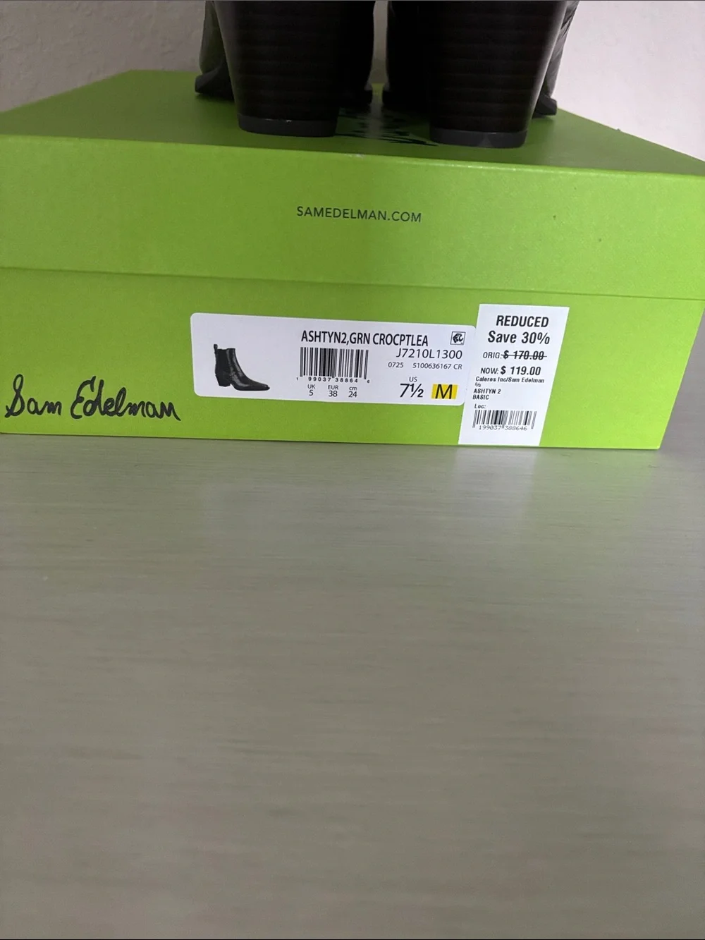 Sam Edelman new box